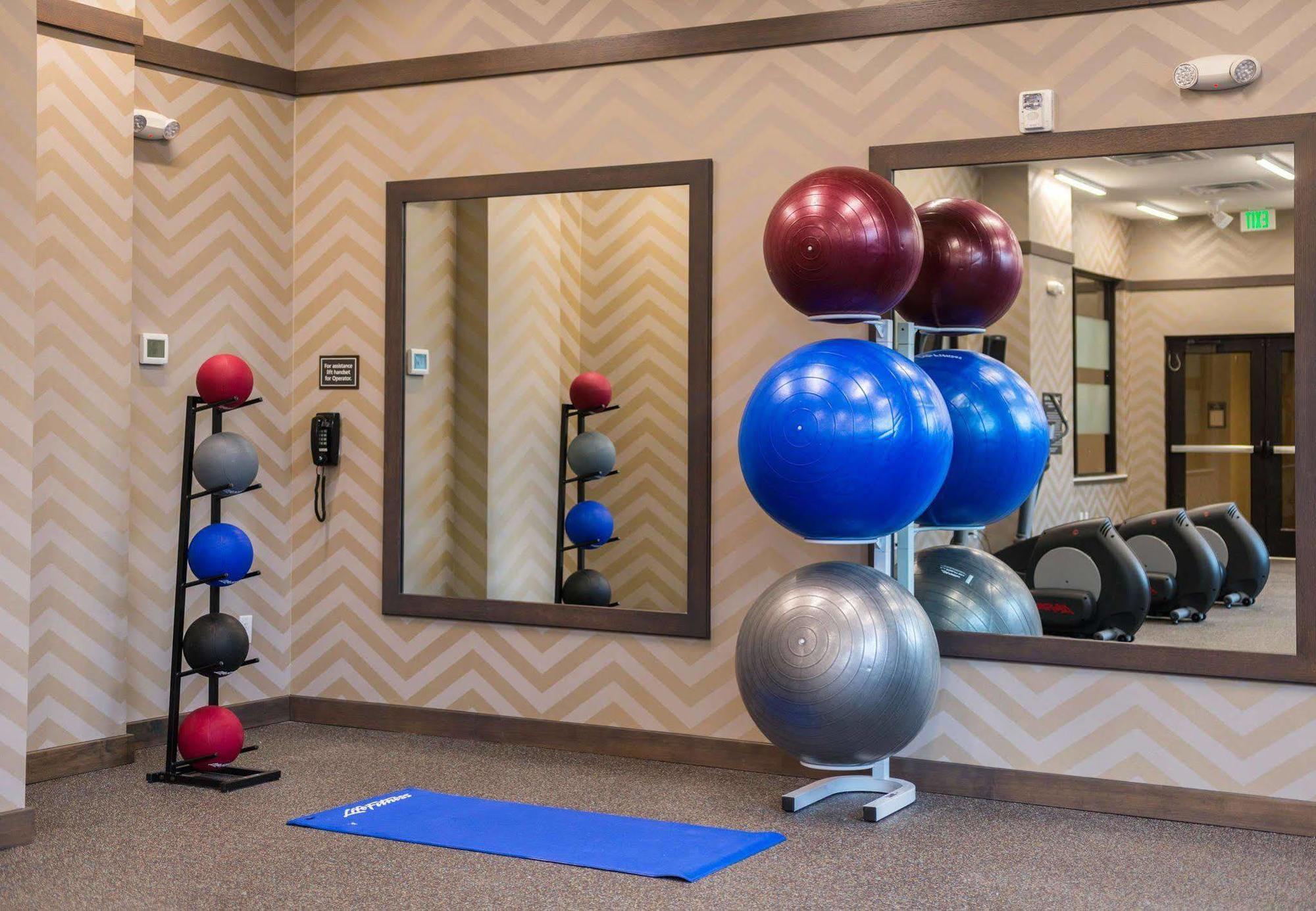 Residence Inn By Marriott Seattle University District Экстерьер фото