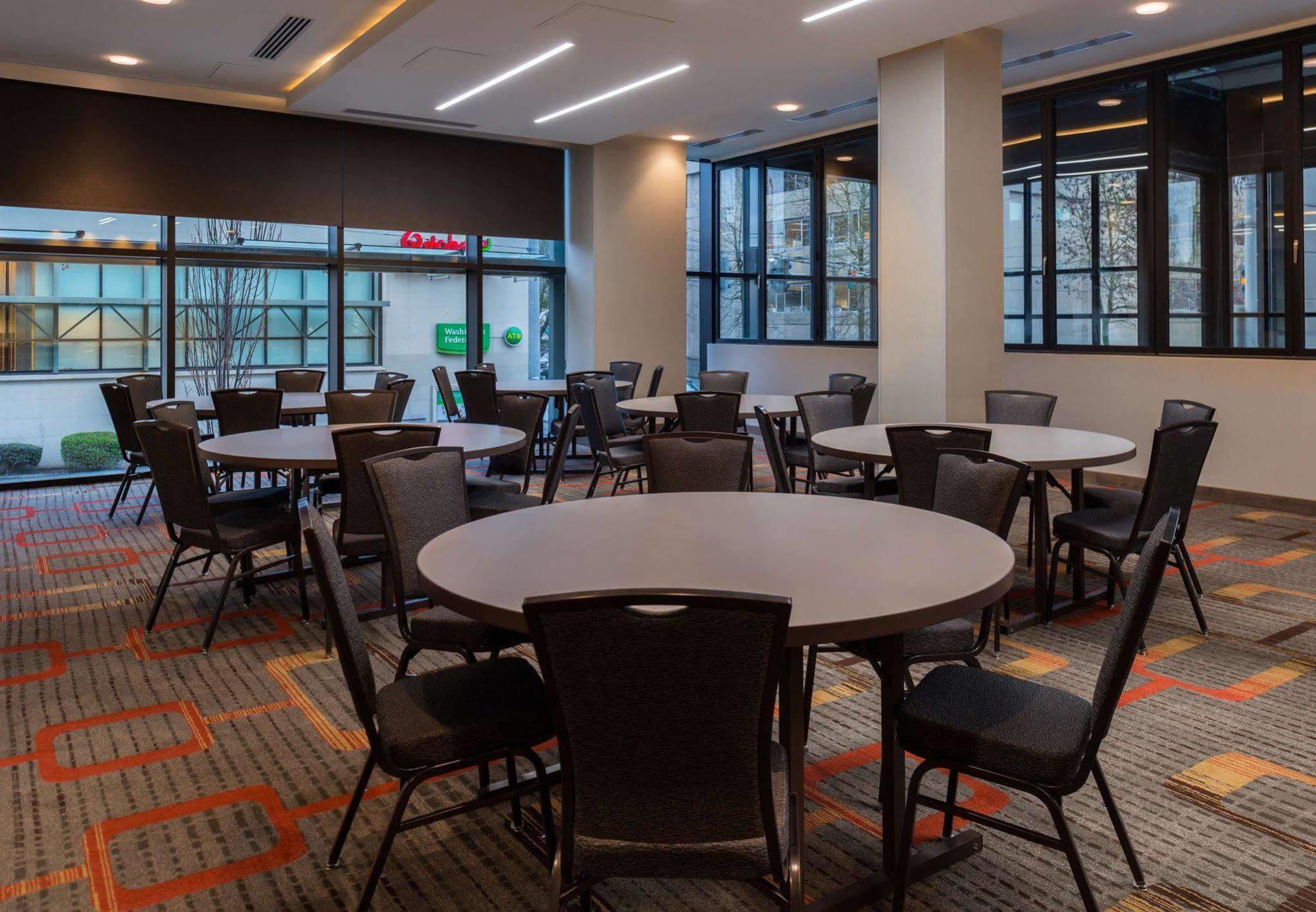 Residence Inn By Marriott Seattle University District Экстерьер фото